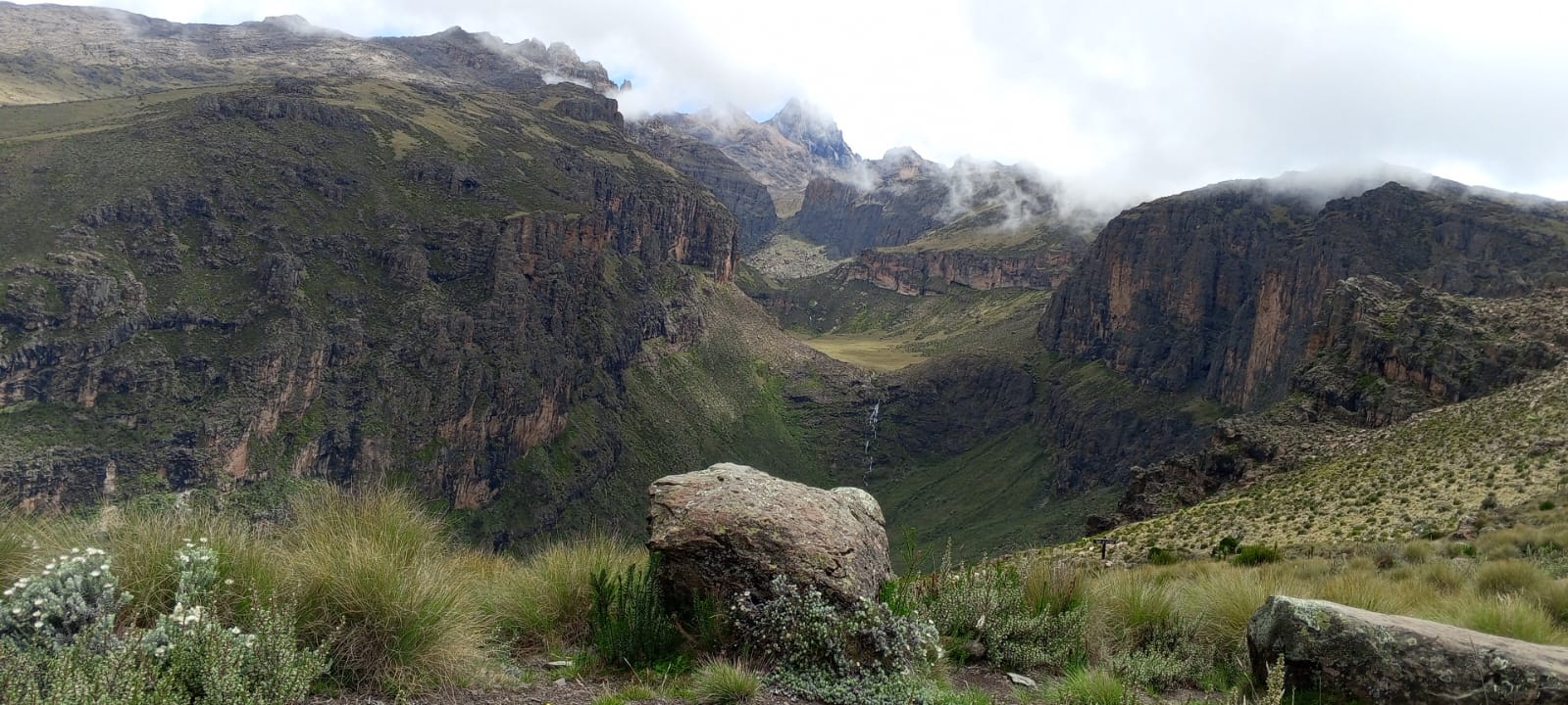 Mountkenya  Most Scenic Route-Chogoria route