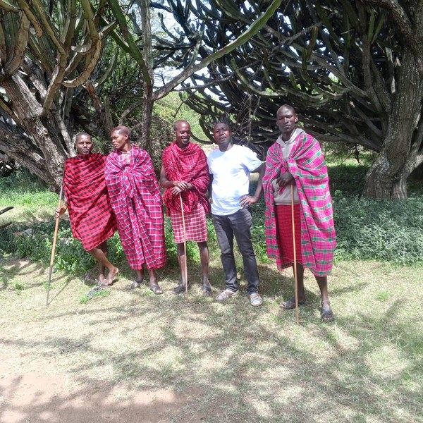 3 Days loita Hills-Ngurman escarpment-Lake magadi Tour Gallery (61)
